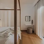 2s Villa *